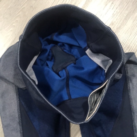 Lululemon Special Edition Sashiko Denim Blue Print Wonder Under Crop Leggings - Picture 4 of 9